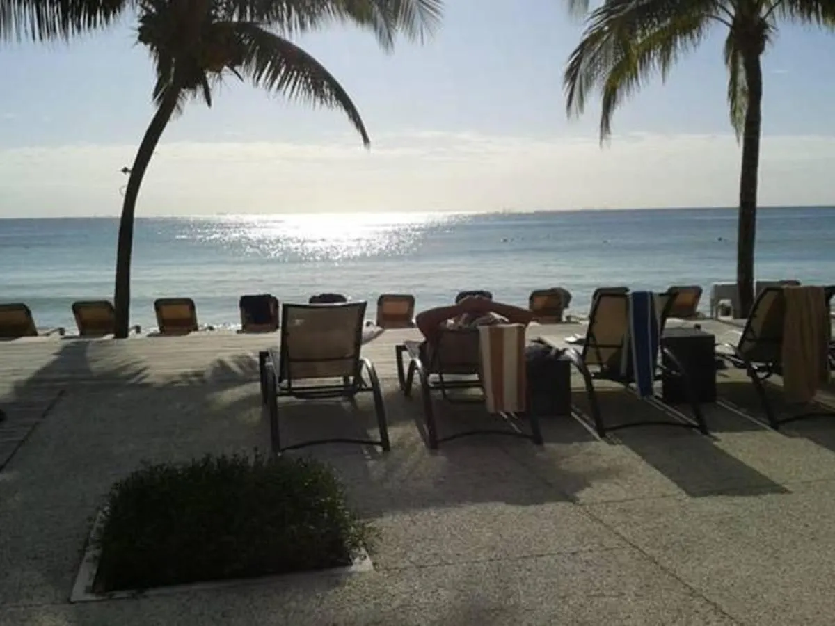 El Faro 305 Surf Apartment Playa del Carmen